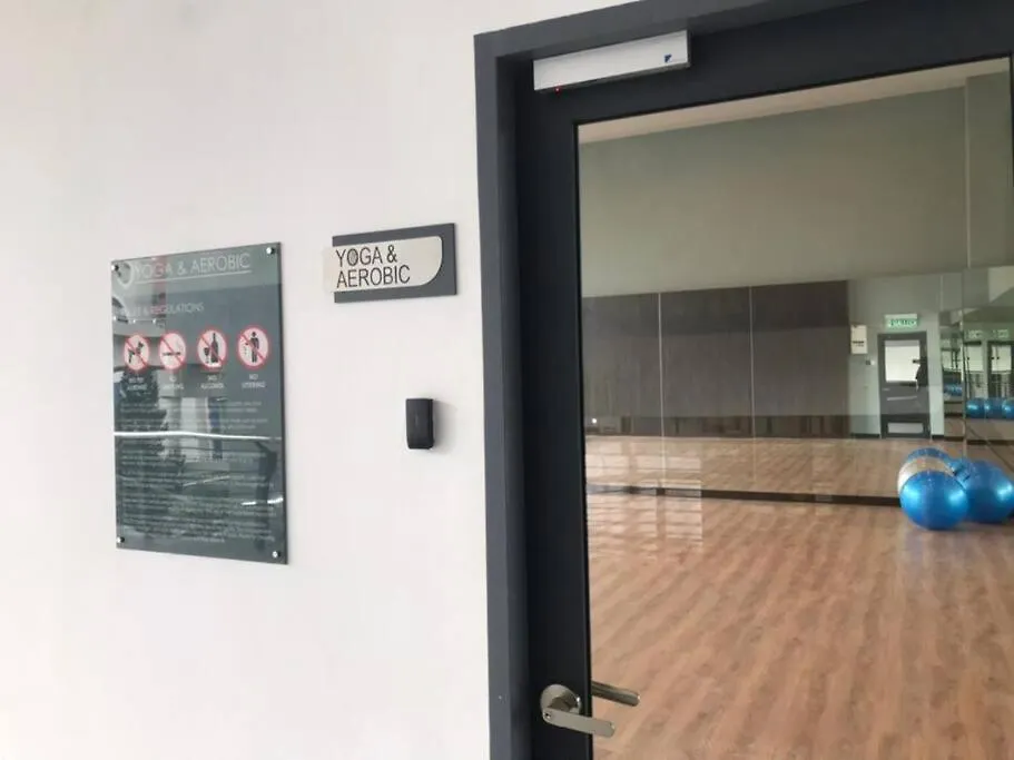 Neu Suite Ampang, Lrt Jelatek, Gleneagles Hospital Kuala Lumpur